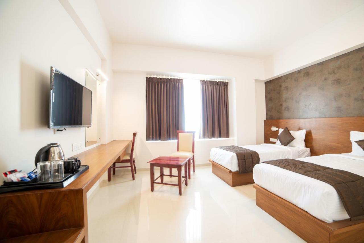 Heritage Inn Майсур Экстерьер фото