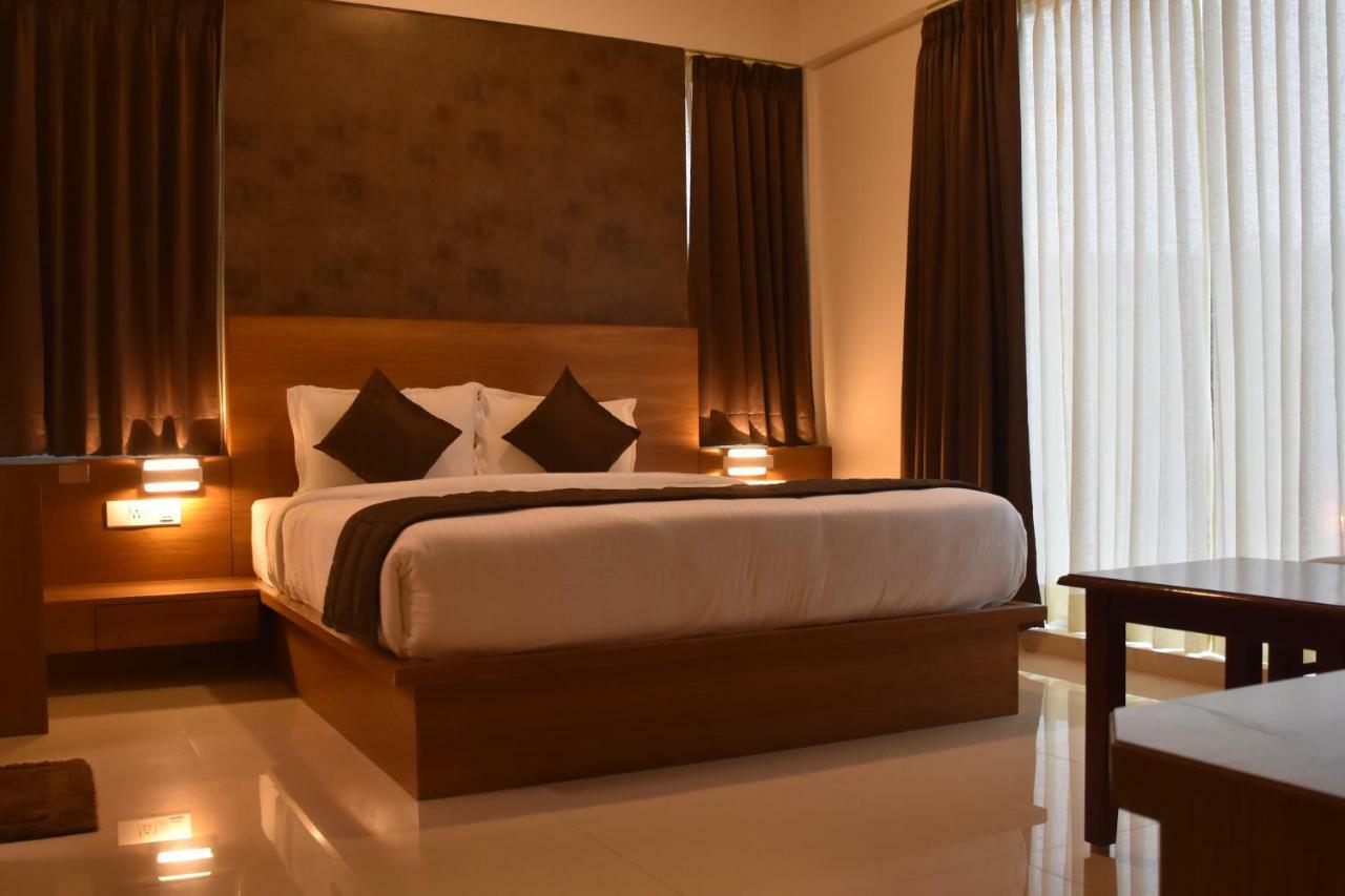 Heritage Inn Майсур Экстерьер фото